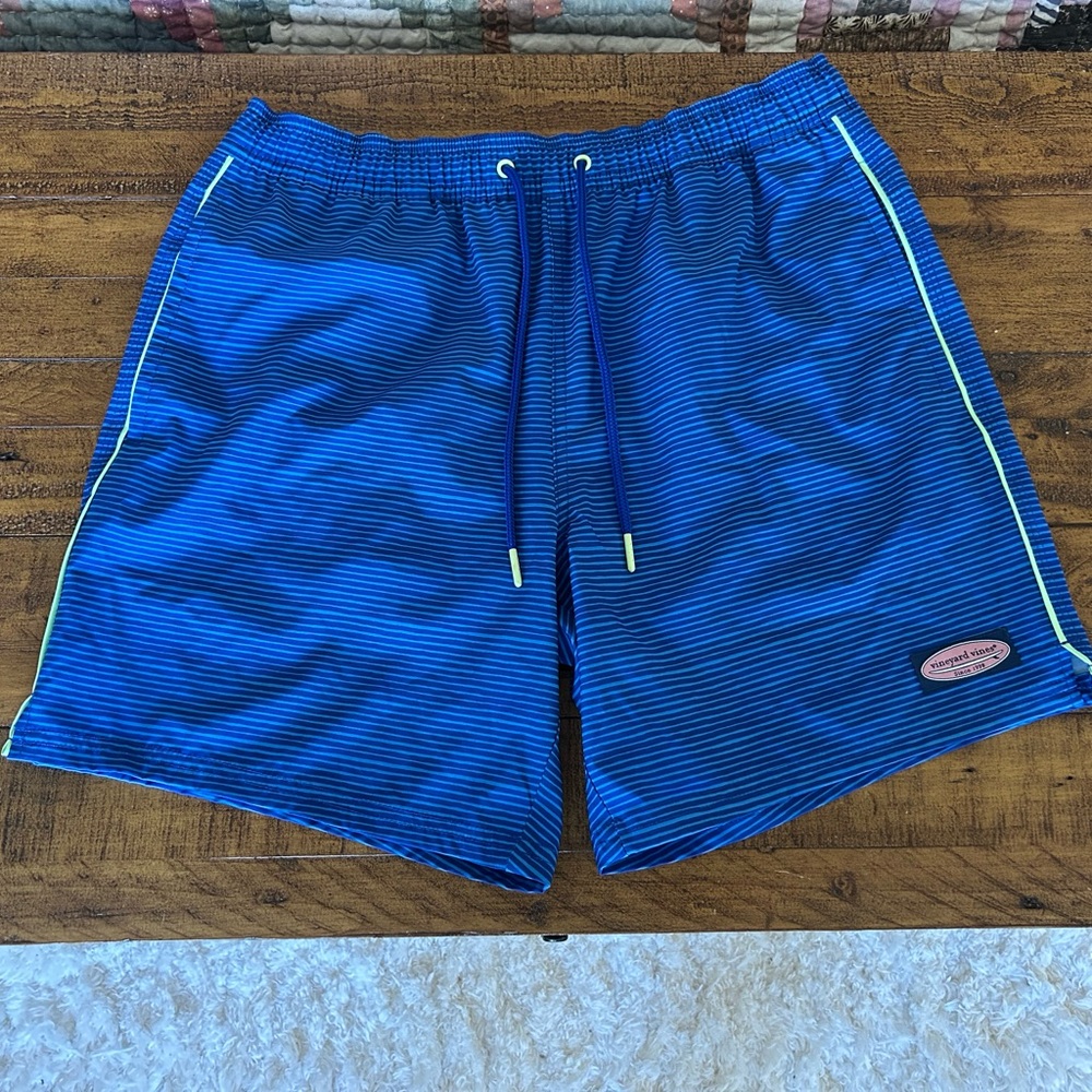 Vineyard Vines Men’s Swim Trunks Shorts NWOT